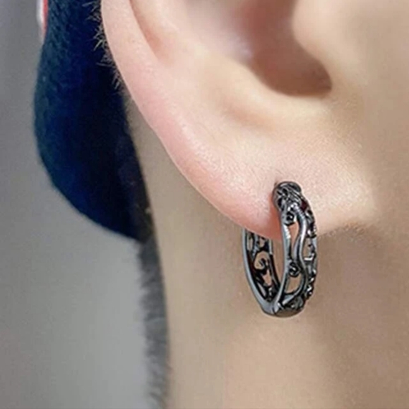 🔥LAST ONE🔥 Men's Serpentine Dragon Inspired Earring, black - Picture 6 of 6